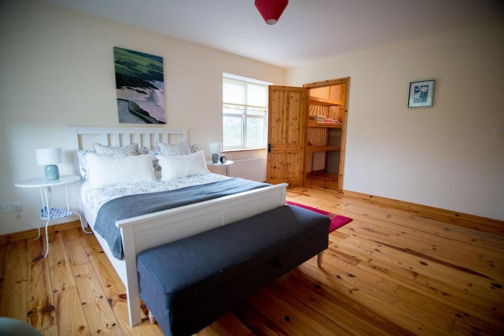 *Spacious Irish Cottage* Fanore Exterior foto