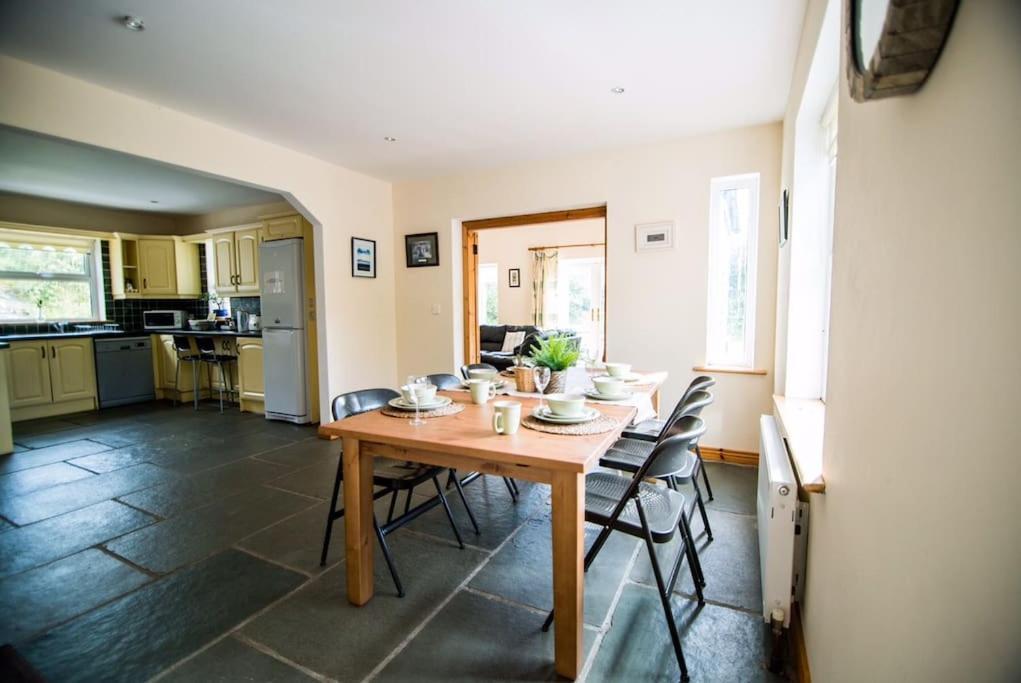 *Spacious Irish Cottage* Fanore Exterior foto